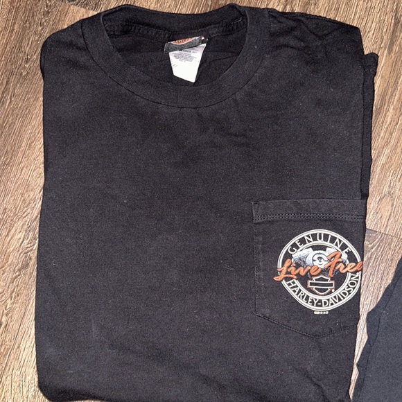 Authentic Harley Davidson T-Shirt Bundle (2 shirts) - Picture 2 of 5